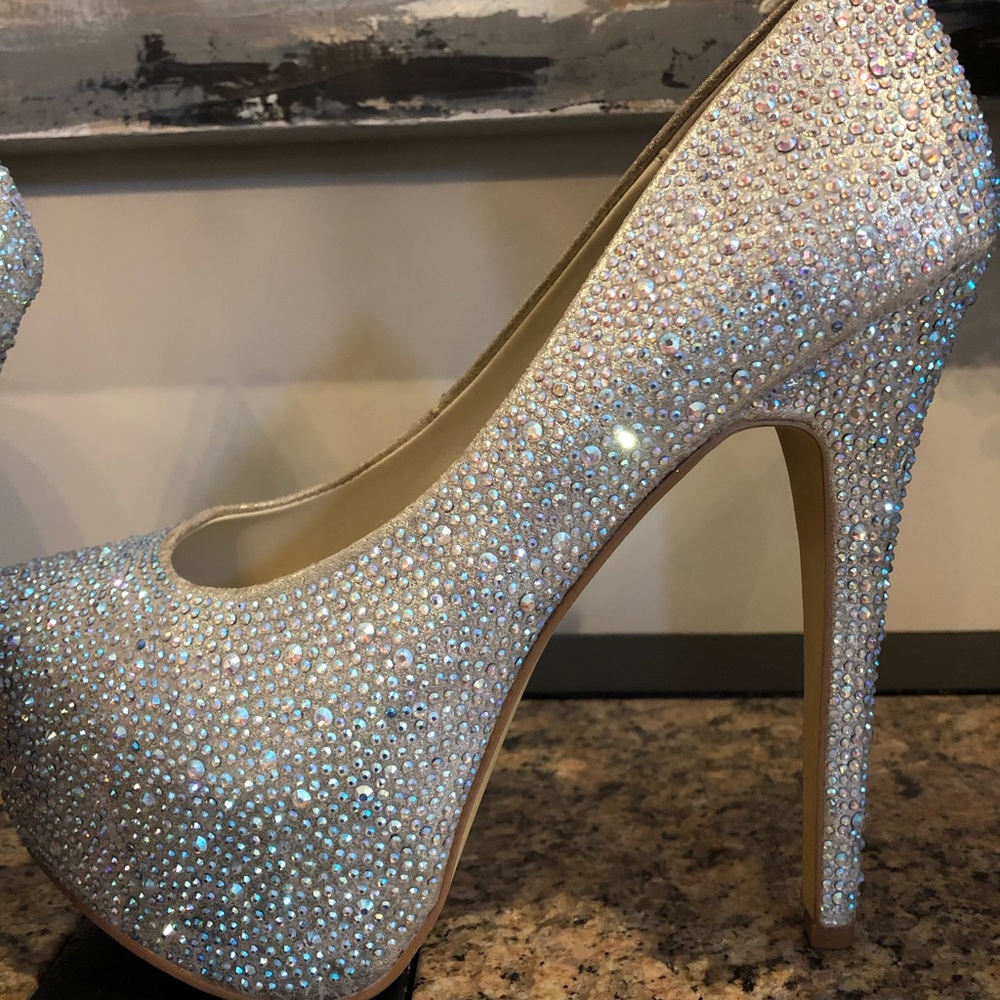Steve madden platform heels size 9